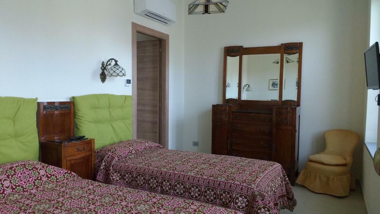 Agriturismo Cascina Poscallone Abbiategrasso Extérieur photo
